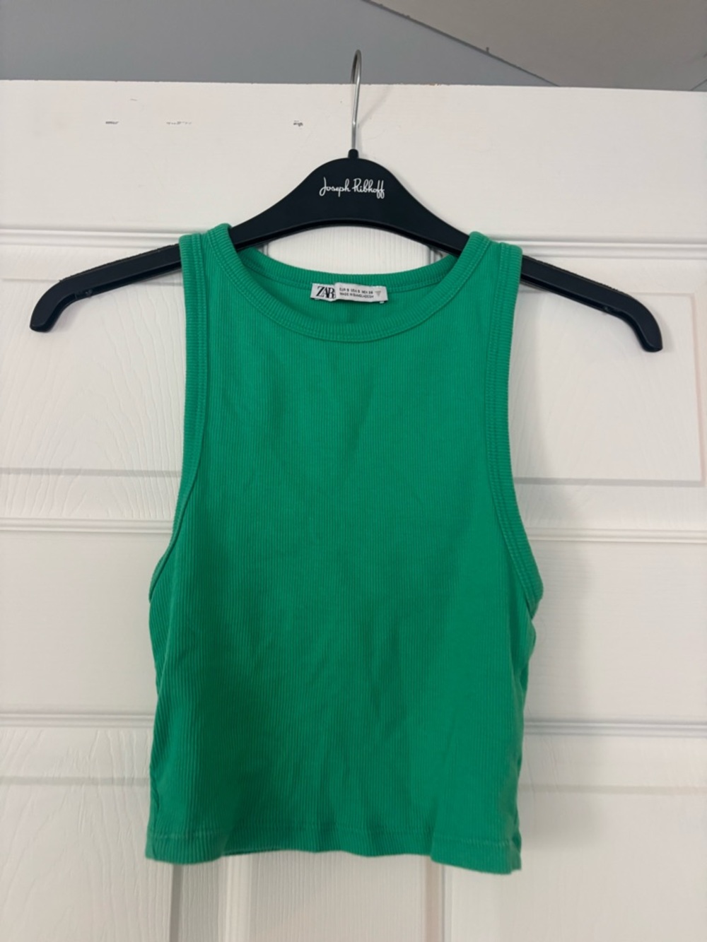 Cropped tank